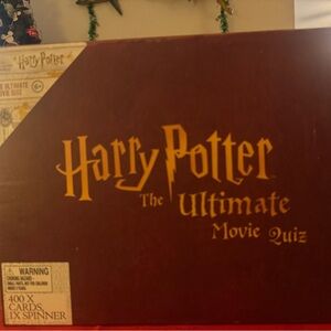 Warner Bros. Harry Potter The Ultimate Movie Quiz - Brown and Gold